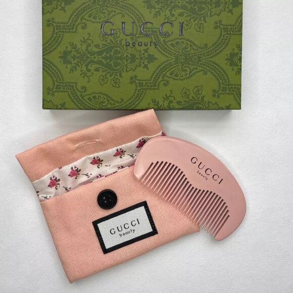 GIFTABLE! Gucci Beauty Small Comb & Pouch Bag Designer VIP Gift With Box - Picture 1 of 1